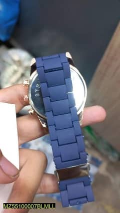 Total price:1400 with cash on delivery all over pakistan. Men's watch