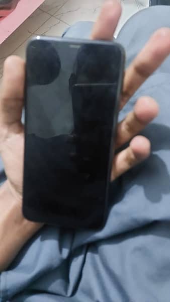 iPhone 11pro max water pack 2
