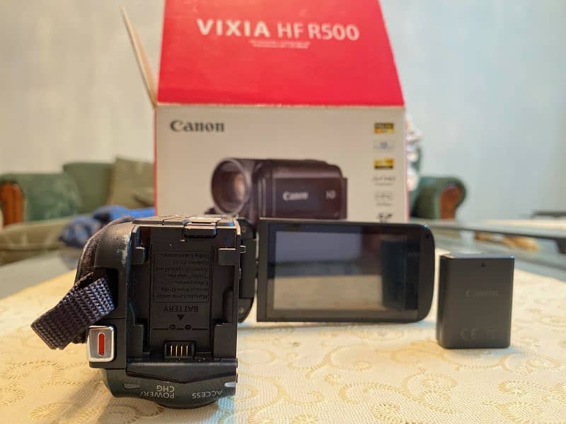 Canon vixia HF R500 1