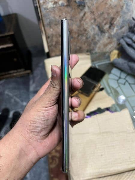 Samsung Galaxy note 10 plus official approved 6