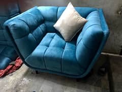 Tufted sofa set. 0