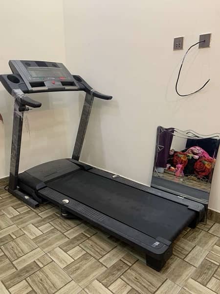 TREADMILL for sale new condition Single handedly used only with care 2