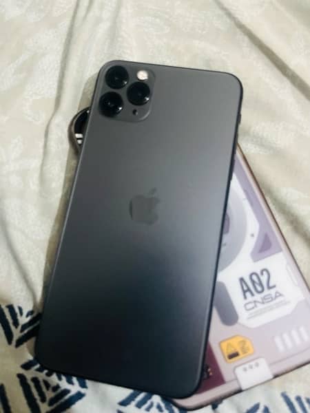 iphone 11 pro max 64gb JV approved 3