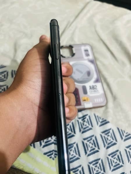 iphone 11 pro max 64gb JV approved 6