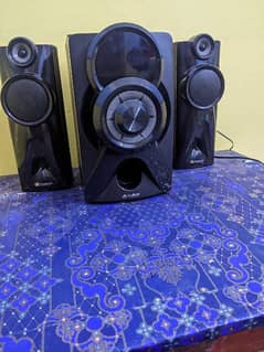 Audionic mega 100 speakers Woofer 0