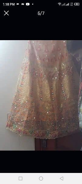 a used lengha with kurtii 1