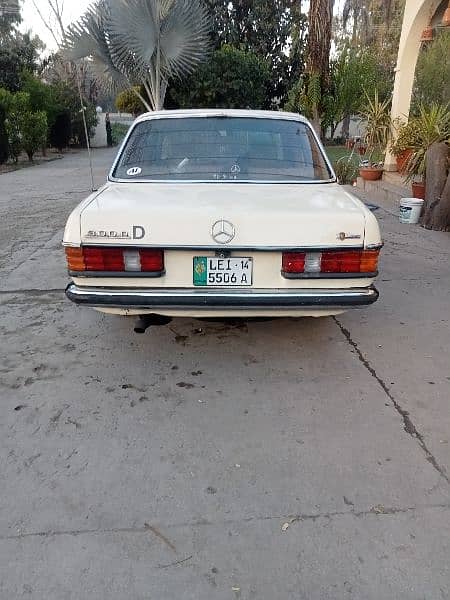 Mercedes Benz W 123 1