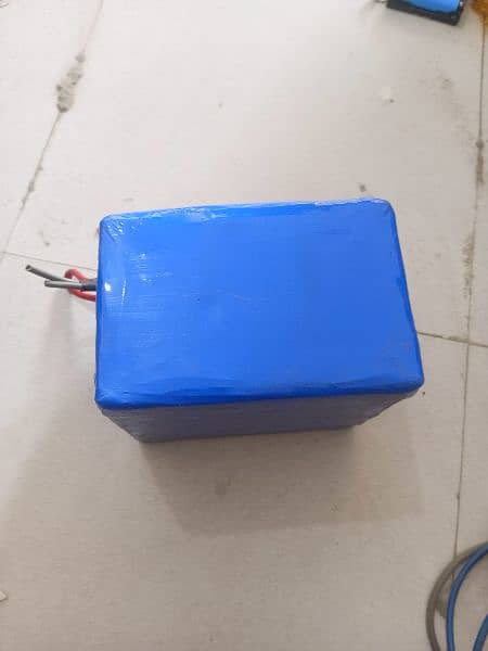 12v 12.6v 132ah  lithium ion battery 3s 1p 1