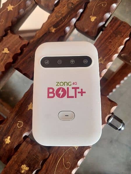 Zong 4G Bolt+ WiFi Device 0