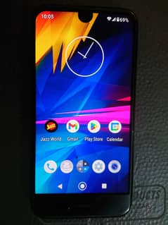 Sharp Aquos R compact