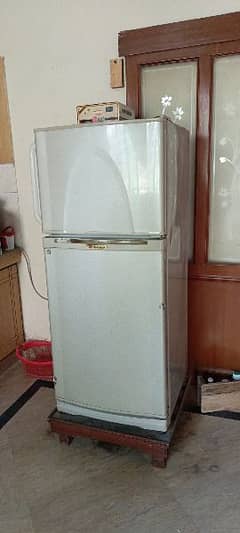 High-Efficiency Download Refrigerator (Model 9170WBD) - Never Repaired