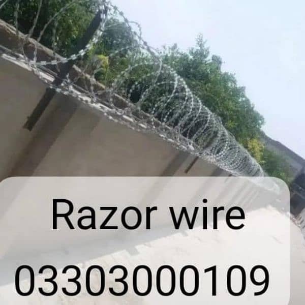 Chain link fence Razor barbed security welding mesh u gi Ms wire pipe 2