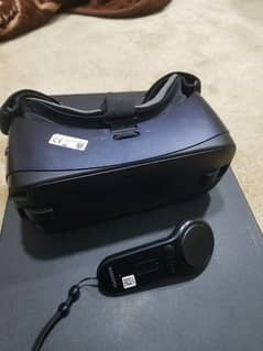 gear vr Samsung with controller