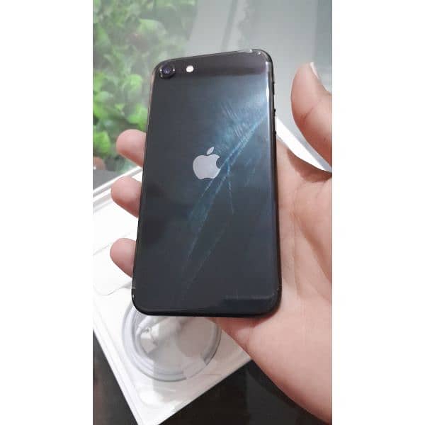 iPhone SE 2020 [JV] 1