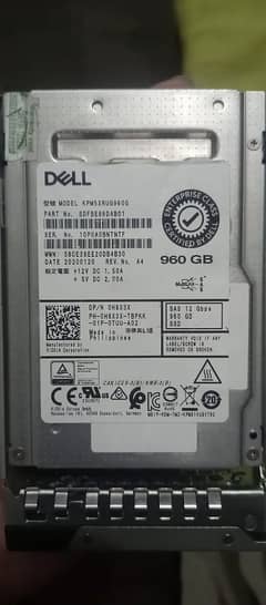 SAS SSD 960GB 12 GB server hard drive with case 0