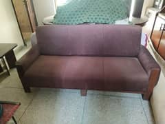 5 seater sofa set. frame made of Tali wood. inner foam of  moltifoam.