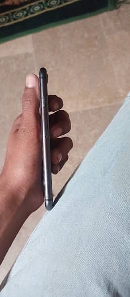 IPhone 8  PTA approved  price 35k 1