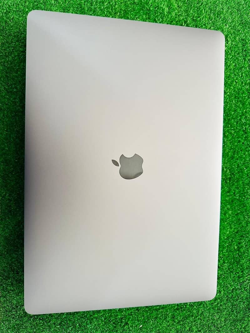 Apple MacBook Pro 2018 Corei7 32Gb/512Gb (Fresh Condition) 4