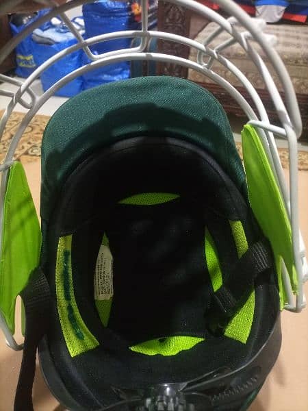 KOOKABURRA cricket Helmet 4