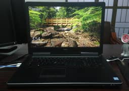 Dell Precison 7720 Workstation Laptop 17.3'' core i5 quadcore 16/256gb