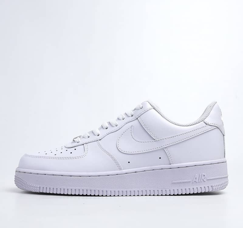 Shoes NIKE AIR FORCE 1 LOW ’07 TRIPLE WHITE 1