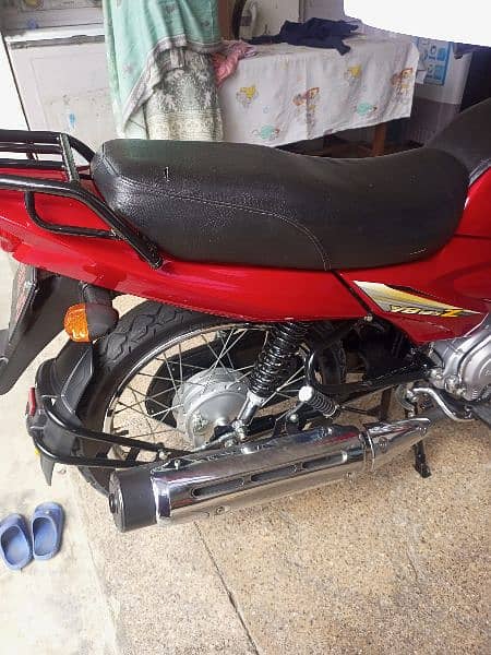 Yamaha 125 Z 2019 model excellent  condition  is available for sale 4