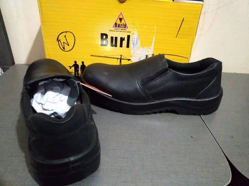 Safety shoes 5
