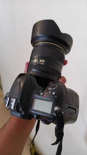 Nikon D610 up for sale 10