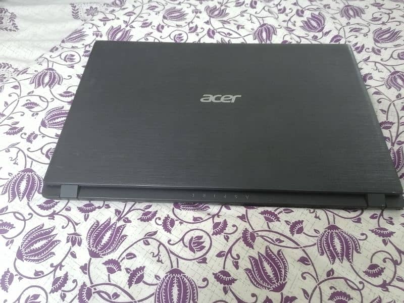 Acer A4 9th gen, 8 gb ram, 120 gb ssd 5