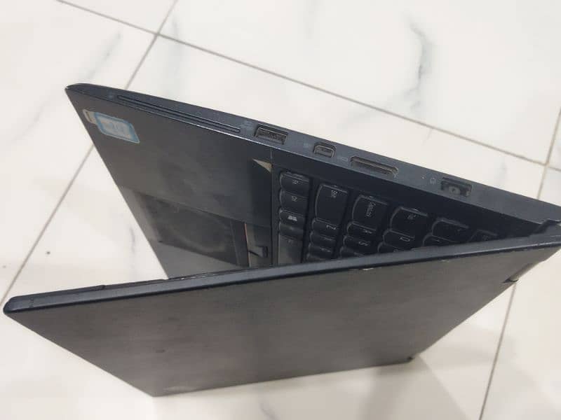 Lenovo Laptop Thinkpad/ Core i5 / 6th Generation 3