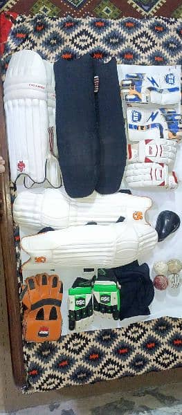 used cricket equipments 3