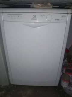 Indesit Dish Washer machine for sale