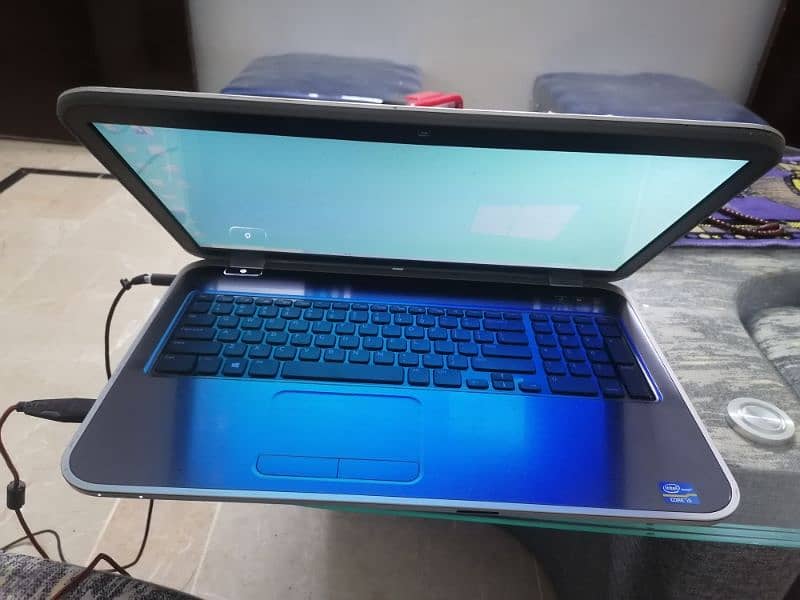 Dell inspiron 17 inch, core i5, 3rd gen, 4 gb ram, 320 gb hdd 1