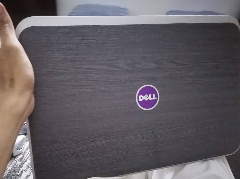 Dell inspiron 17 inch, core i5, 3rd gen, 4 gb ram, 320 gb hdd 9