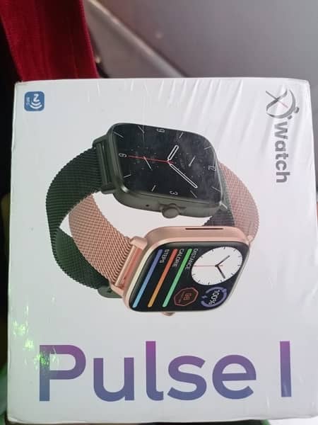 Spark pulse 1 smart watch brand new 4