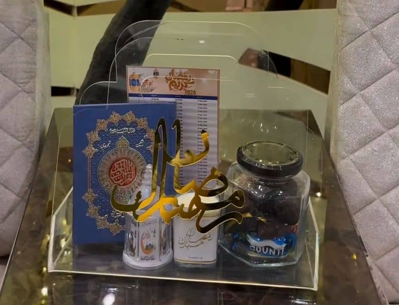 Eid box , gift box , Ramzan box , surprised box 4