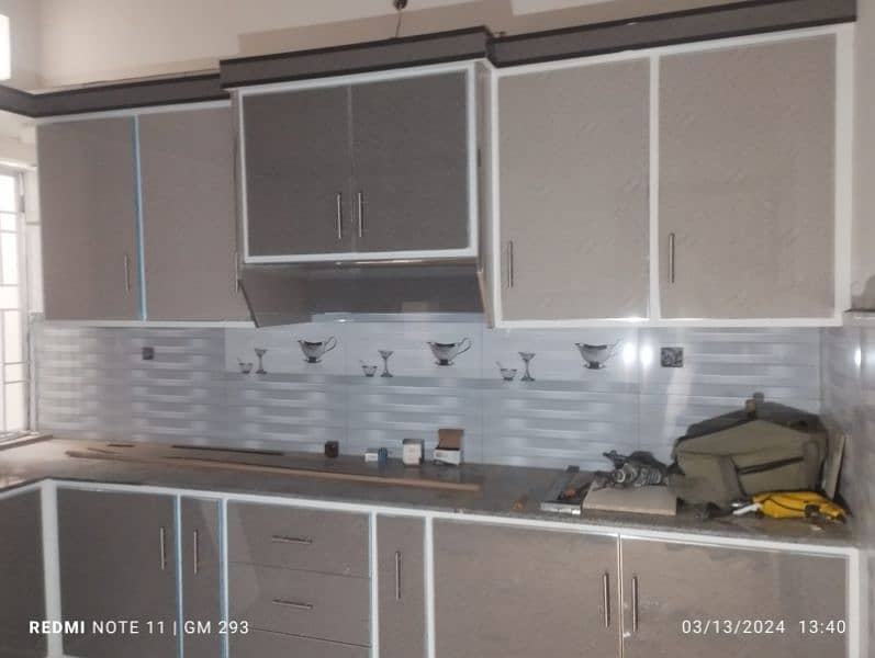 Carpenter/Kitchen cabinet / Kitchen Renovation/Office Cabinet/wardrobe 18