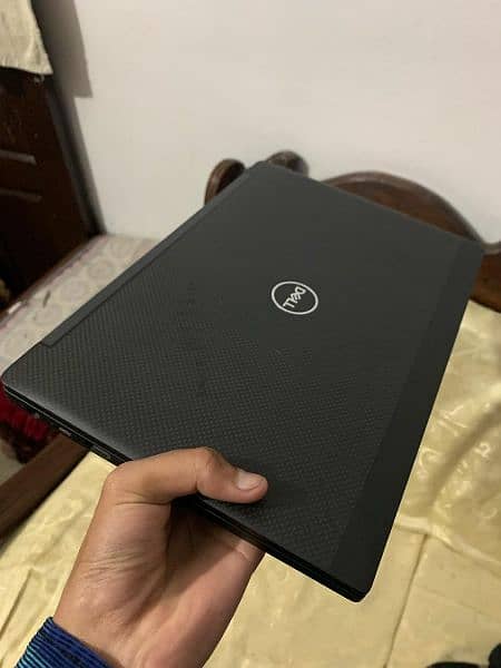 Dell 7390, touch screen, carbon fiber body, 8/128ssd,M2 chip 1