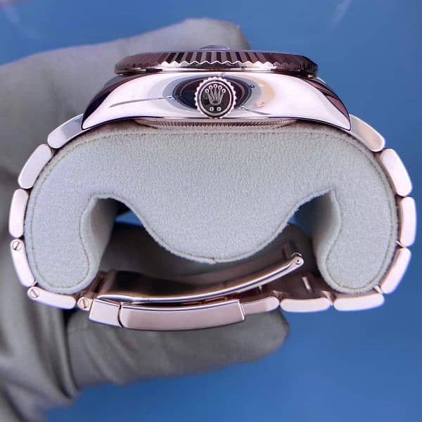 Watch Buyer | Rolex Cartier Omega Chopard Hublot Tudor Tag Heuer Rado 7