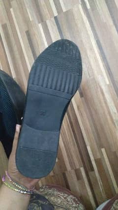 10/10 condition size 39