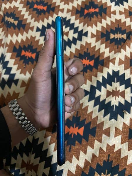 Infinix Hot 10 (4GB/64GB) for Sale - Excellent Condition! 3