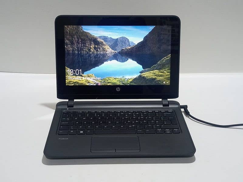 HP Probook 11 EE G2 laptop 0