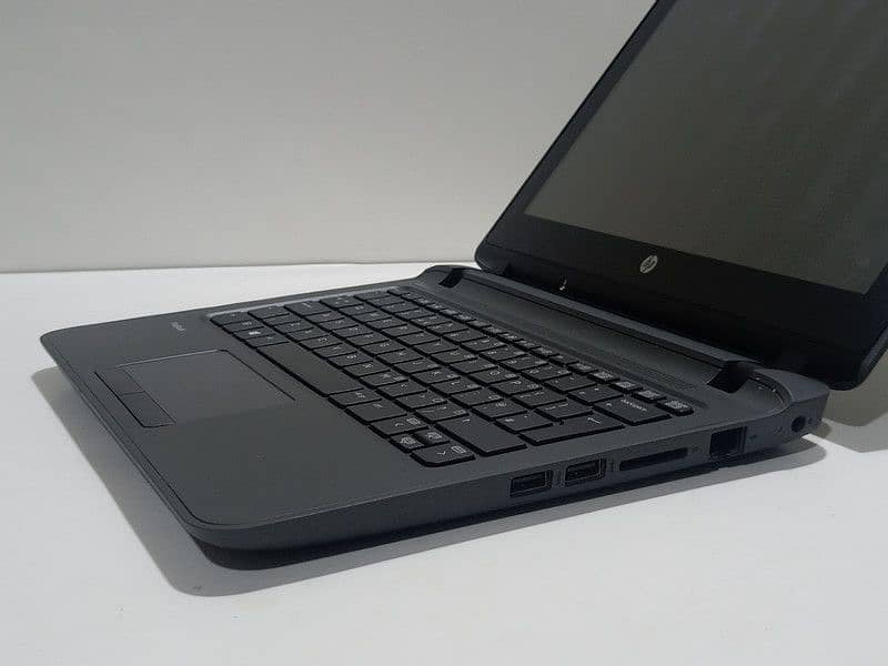 HP Probook 11 EE G2 laptop 2