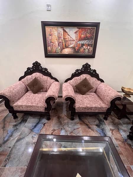 7 Seater Chinoti style sofa set with 3 tables. 3 years old. 2