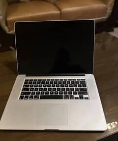 Macbook pro 15 inches 2013