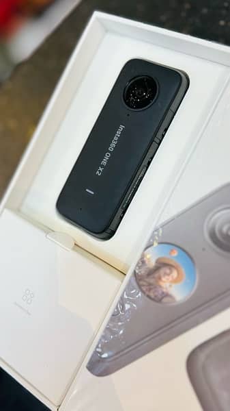 insta360 one x2 slightly used box complete accessories 2