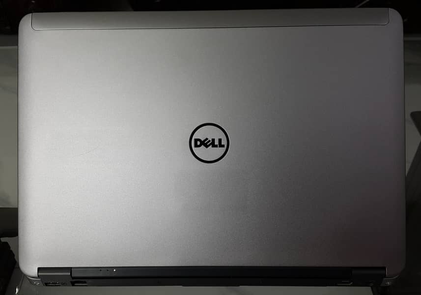 Dell Lattitude E6440 0