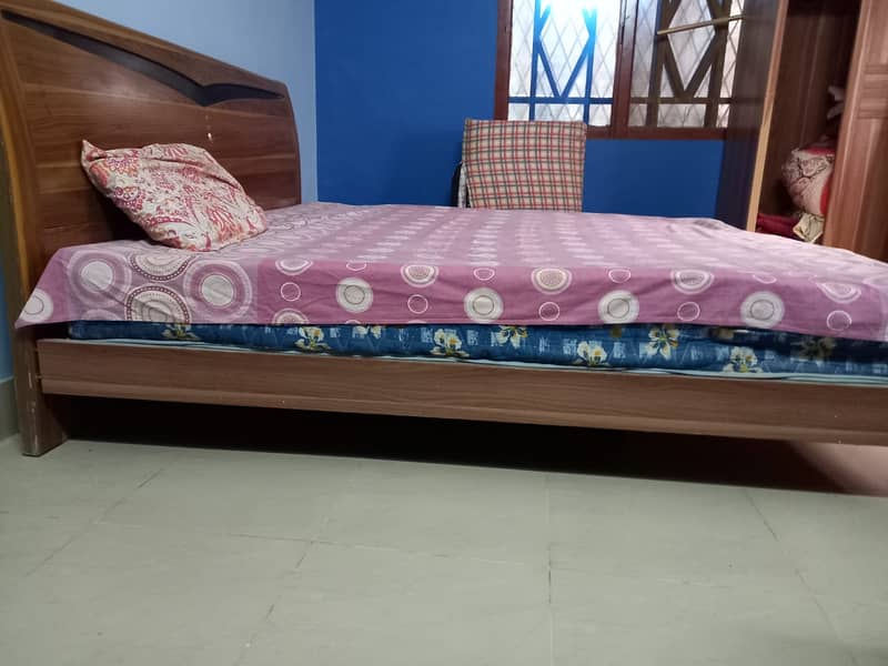 King size Bed with mattress 2
