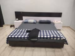 Modern Bed set
