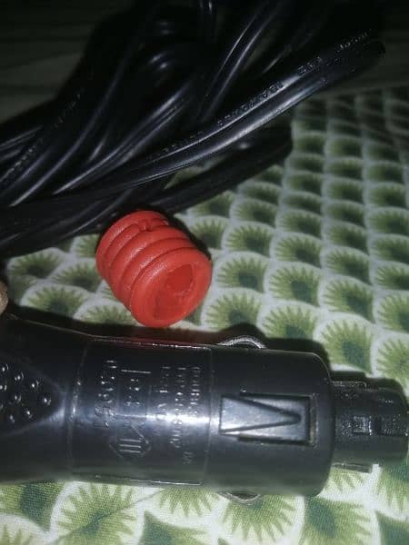 12v car lighter socket cable/adapter (Branded) 3